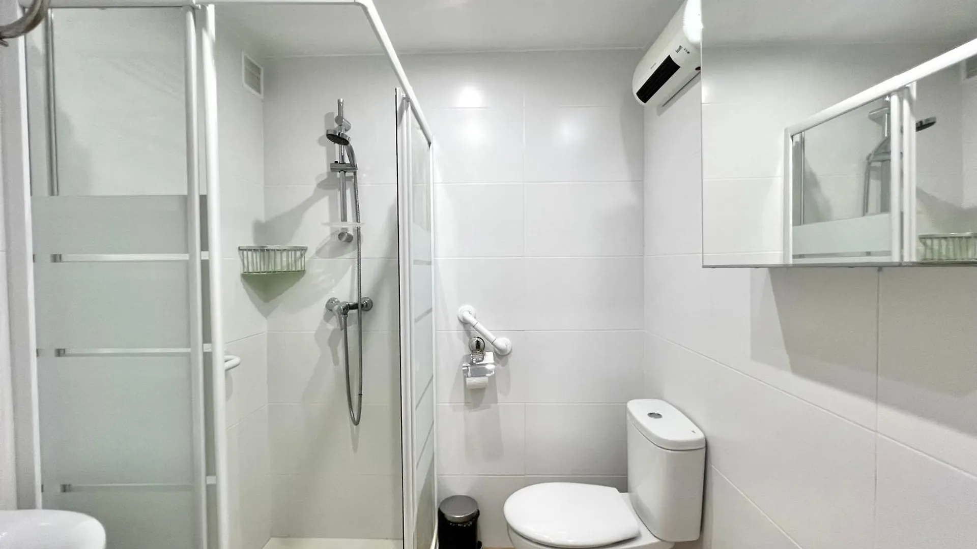 Urban Bay City Center & Beach Apartment Fuengirola Španělsko